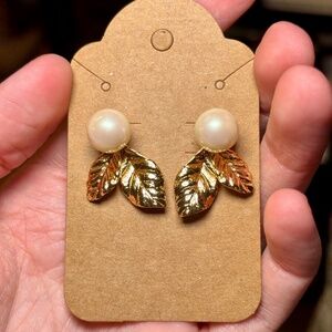 Kate Spade New York Gold-Tone Leaf & Pearl Stud Earrings